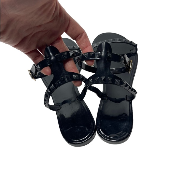 Valentino Garavani | Rockstud PVC Jelly Sandals in Black 40 - Picture 6 of 8